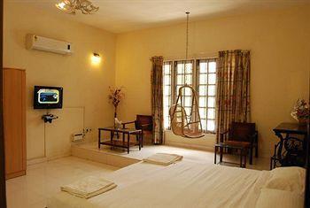 Sree Devi Niwas Apartment Chennai