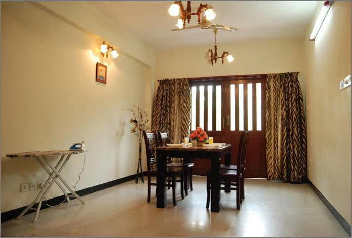 Apartment Sree Devi Niwas